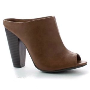 Bamboo faux leather peep toe Mule heels